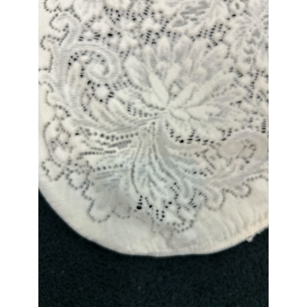 Vintage Ivory Oval Lace Tablecloth 52 x 70 Floral Cottagecore Grandmacore Linen